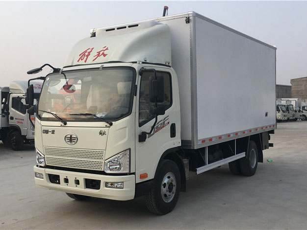 解放(fàng)虎V 5.2米冷藏車