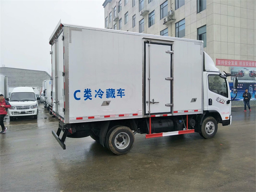 解放(fàng)虎V 4.2米冷藏車